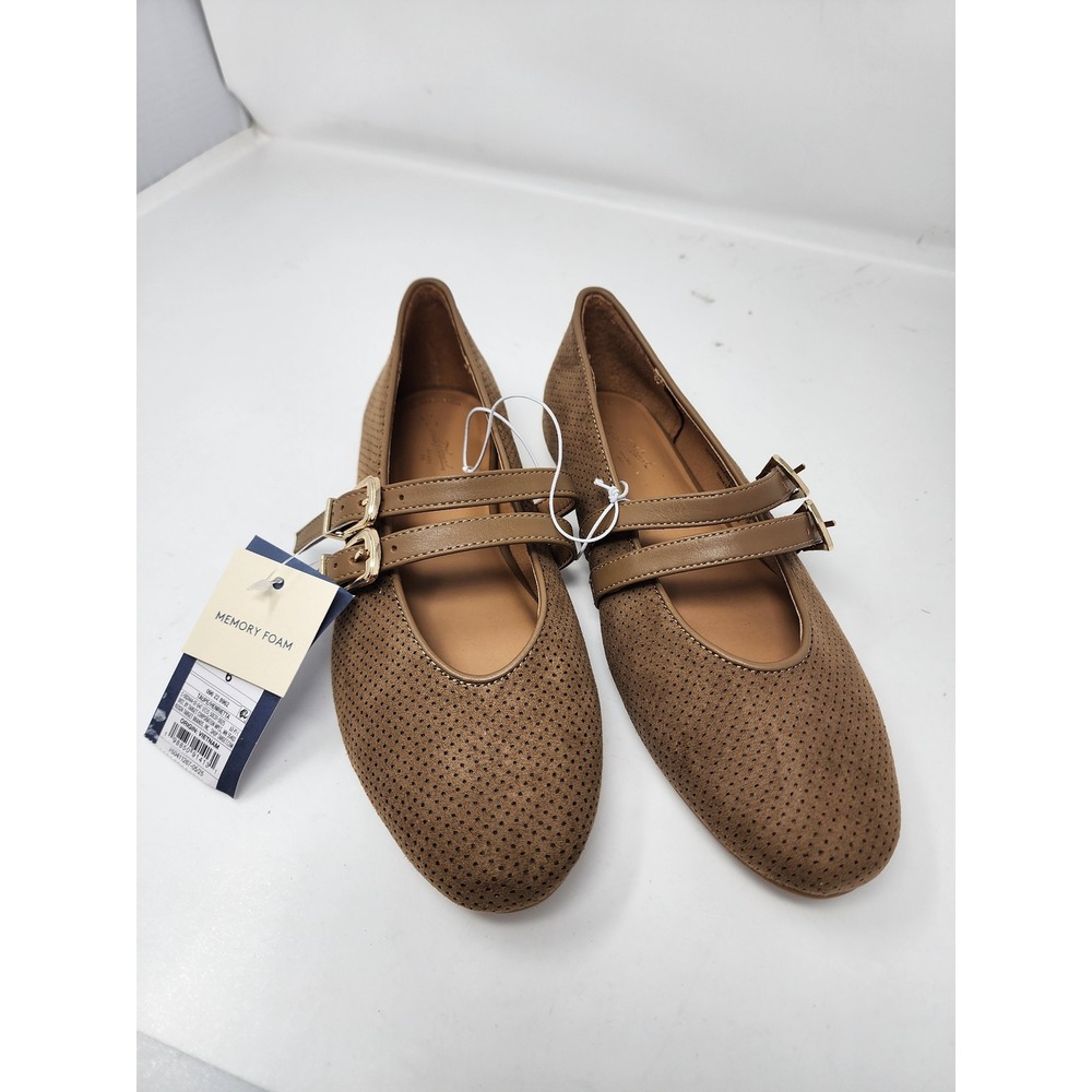 Universal Thread Womens Perforated Mary Jane Flats Tan Faux Suede Casual Size 6